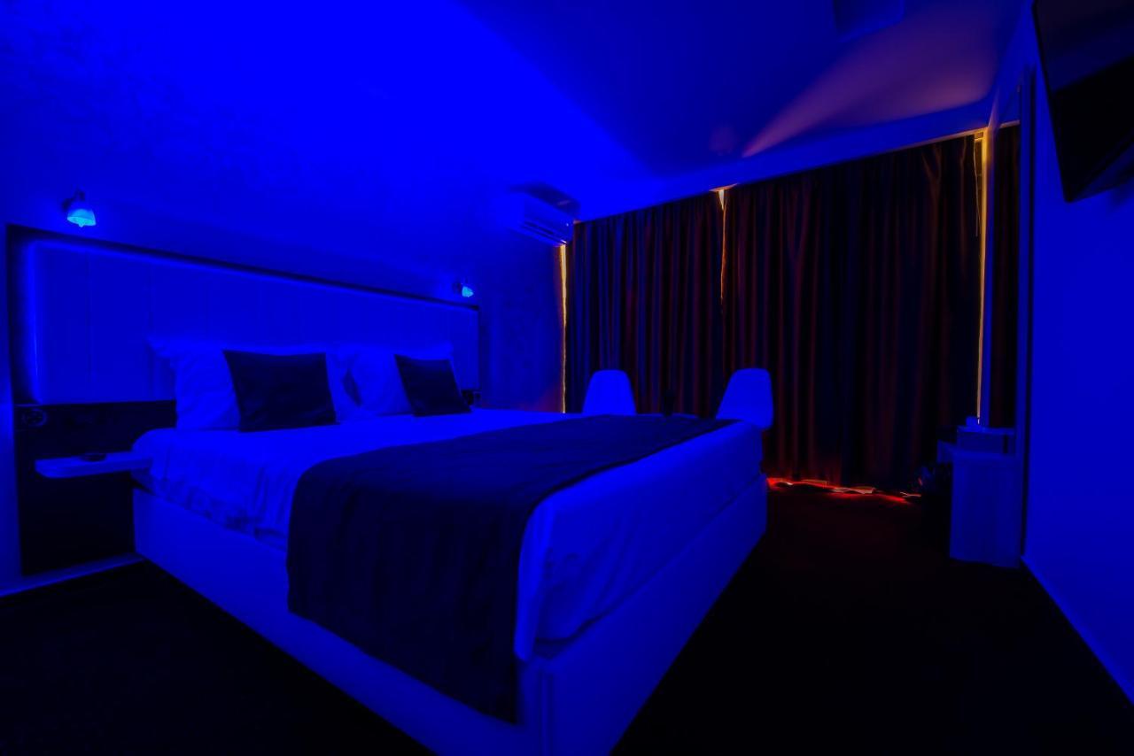 Km Zero - Hotel Vama Veche